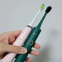 电动牙刷使用注意事项有哪些？